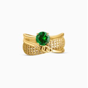 Circle Green Stones Ring in 18K Gold